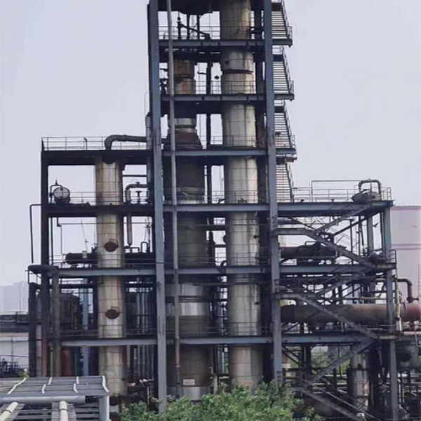 Coloane sau turn de deshidratare industrială