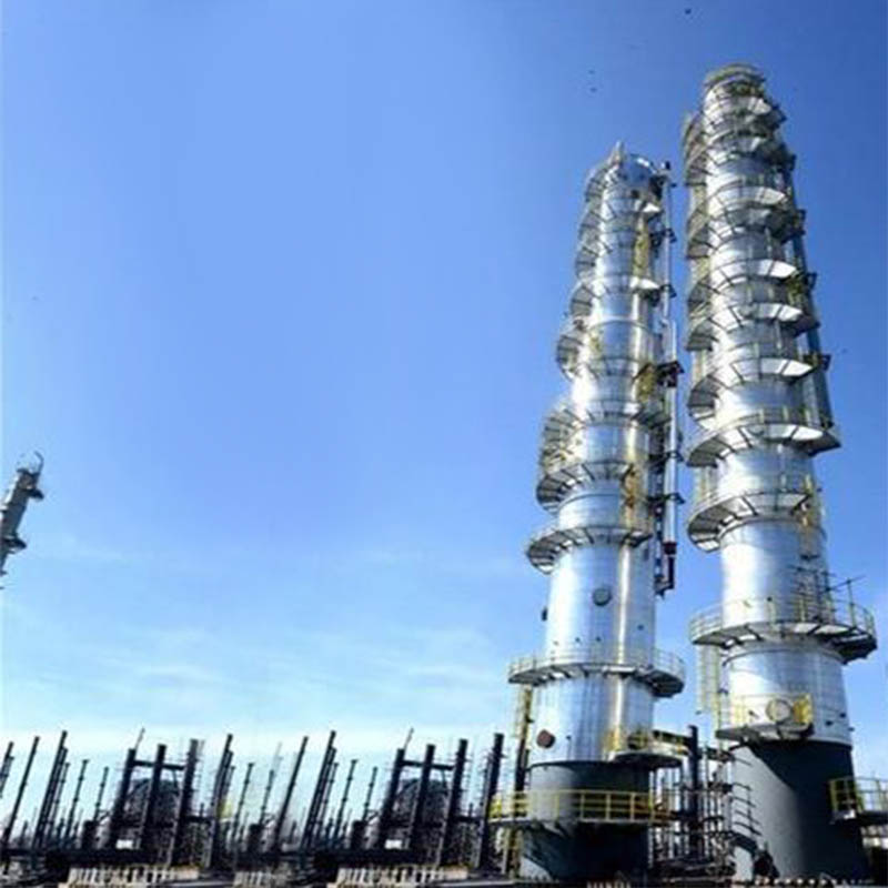 Coloane sau turnuri industriale