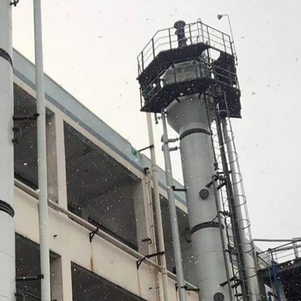 Coloane sau turnuri industriale rotative de extracție
